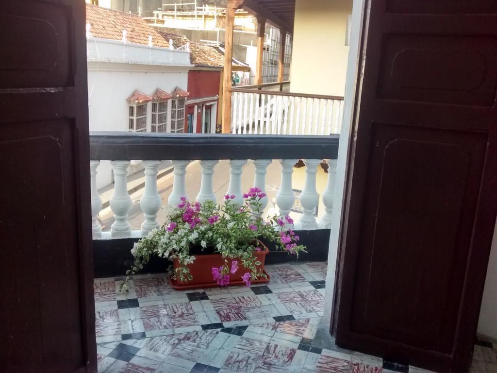 Hostal 1811 Cartagena エクステリア 写真